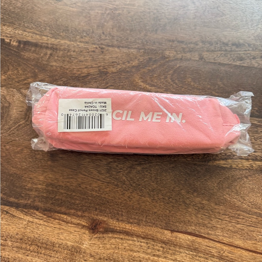 Benefit Pink make up case